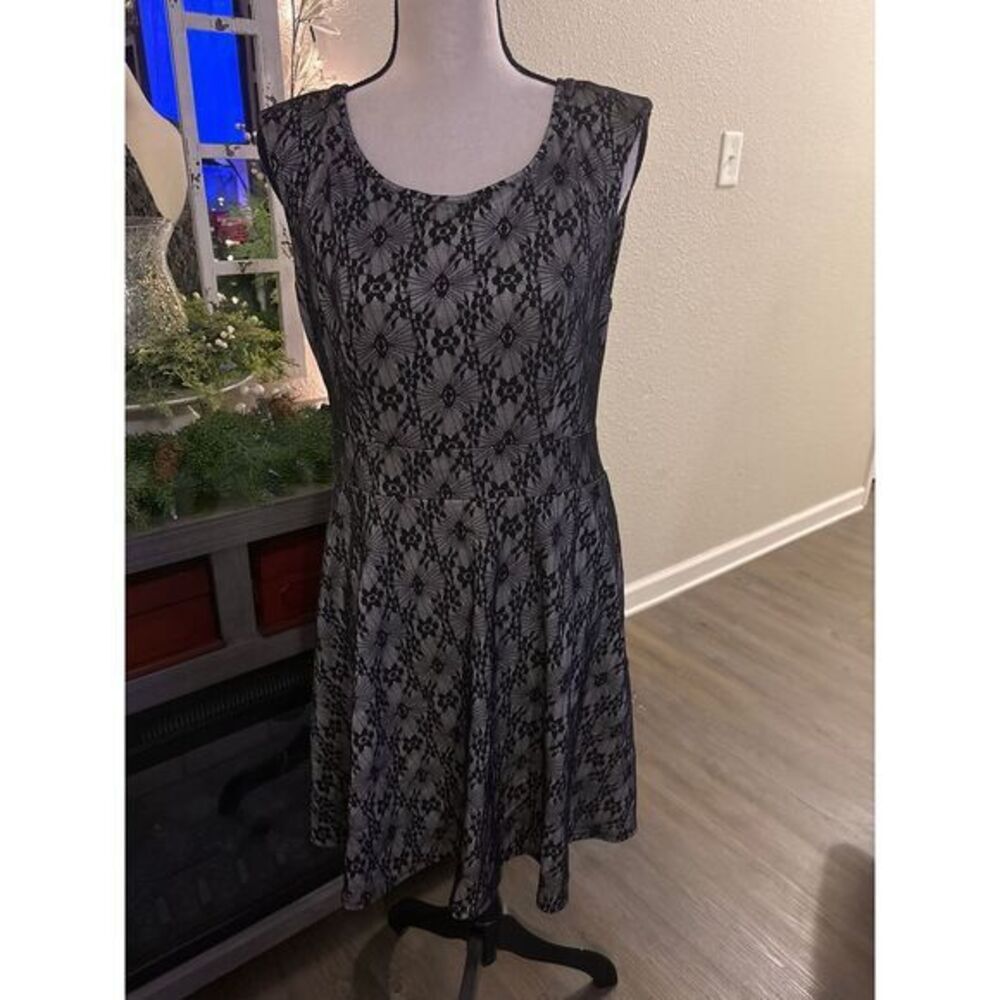 Worthington womens dress size Large floral black lace